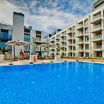 Porty B103 Nadmorskie Tarasy Pool Sauna Parking
